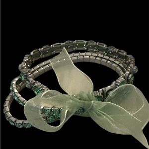 Silver and Green stretch Bracelet Set